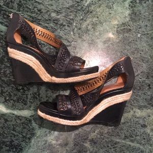 FLASH SALE! Antonio Melani Wedges